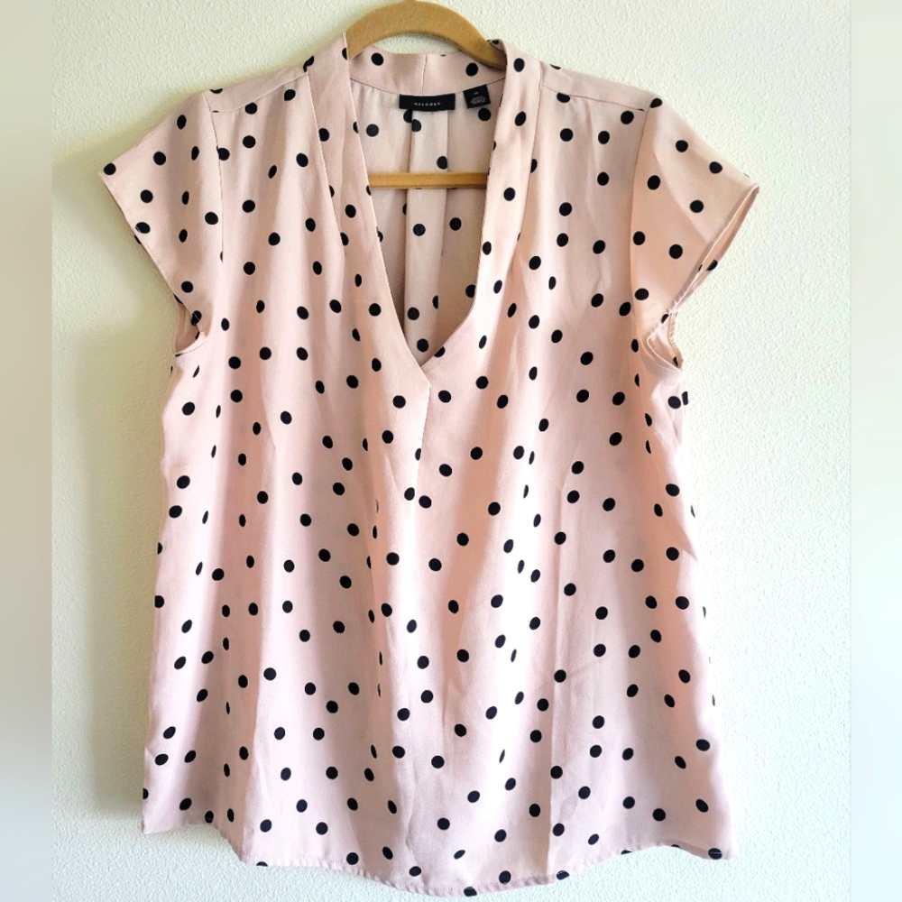Halogen Short-sleeve blouse M Polka dot V-neck